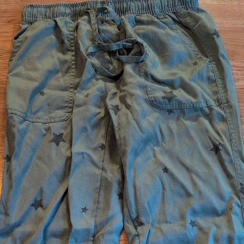 C&C California Olive Star Print Joggers